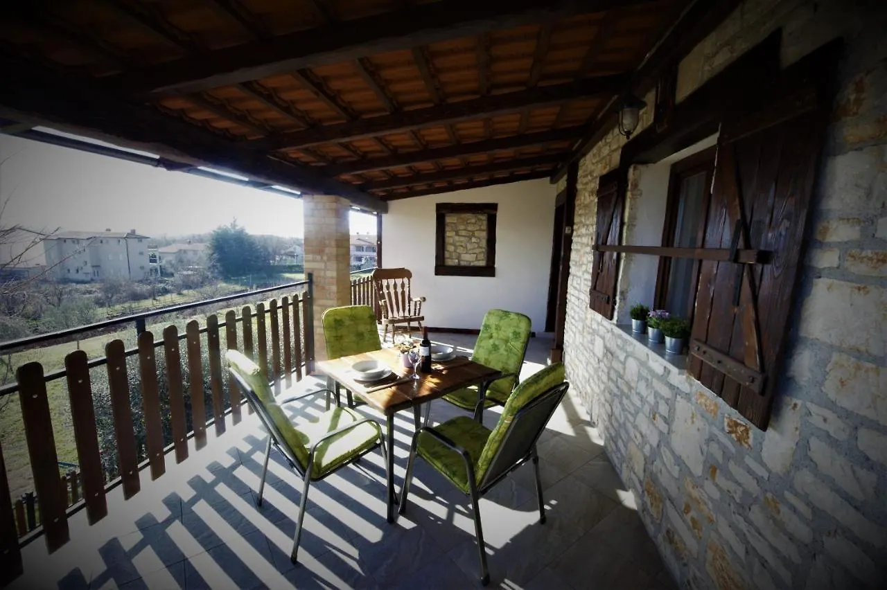 Apartments Oliva Fiorini Guest house